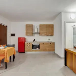 appartamento-staurenghi-amaretto-solo-affitti-brevi.it-lombardy.com/